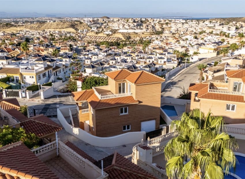 4 soverom Villa til salgs i La Marquesa med svømmebasseng - € 580 000 (Ref: 9315124)