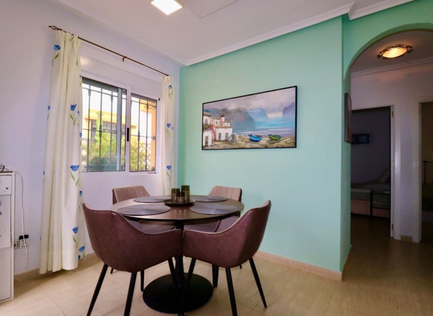 2 chambre Villa/Maison à vendre à El Raso avec piscine - 225 000 € (Ref: 9315125)