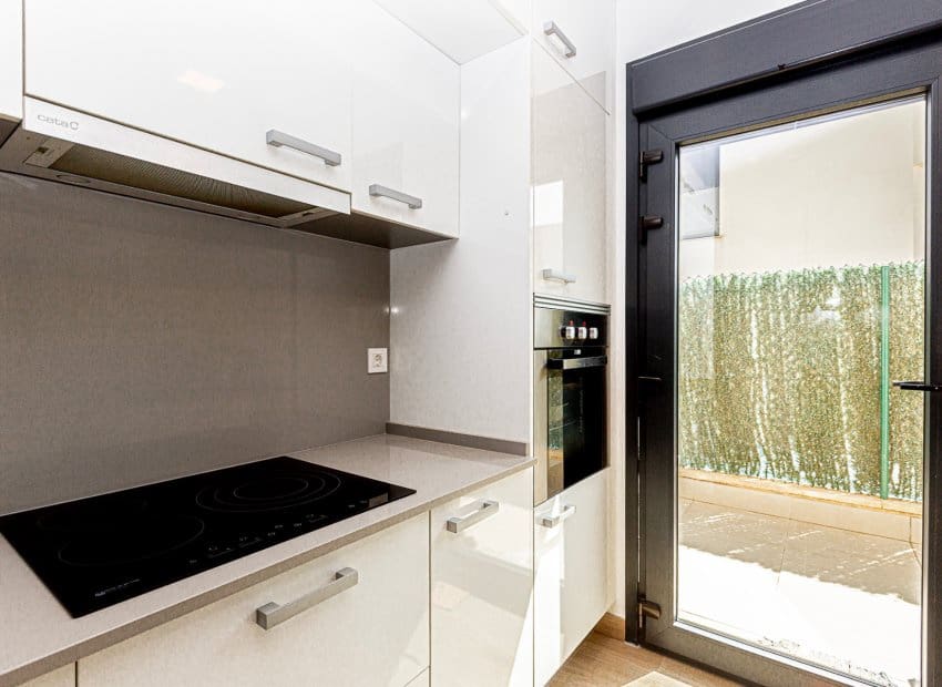 3 slaapkamer Villa te koop in Dona Pepa met zwembad - € 405.000 (Ref: 9325552)