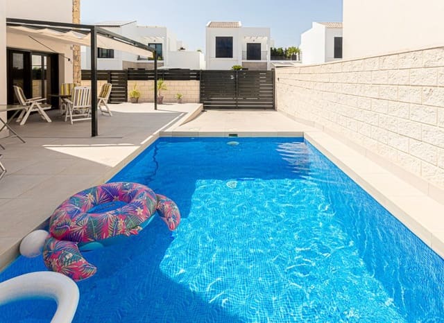 3 soveværelse Villa til salg i Doña Pepa, Rojales med swimmingpool - € 405.000 (Ref: 9325552)