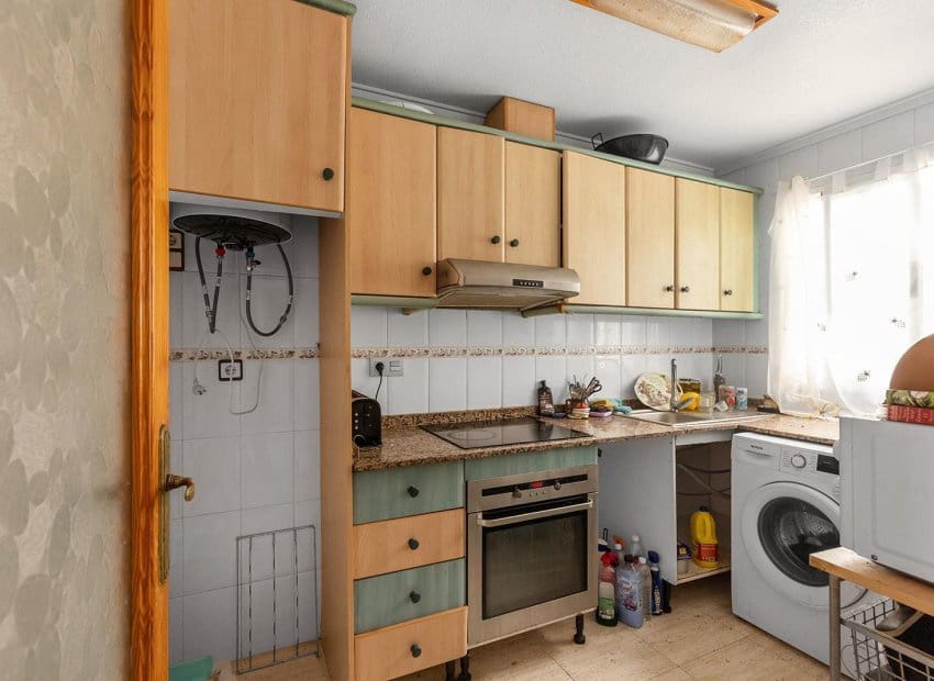 3 makuuhuone Huoneisto myytävänä paikassa Torrevieja - 160 000 € (Ref: 9325553)