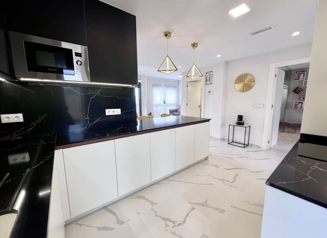 2 quarto Apartamento para venda em San Miguel de Salinas com piscina - 339 950 € (Ref: 9325555)