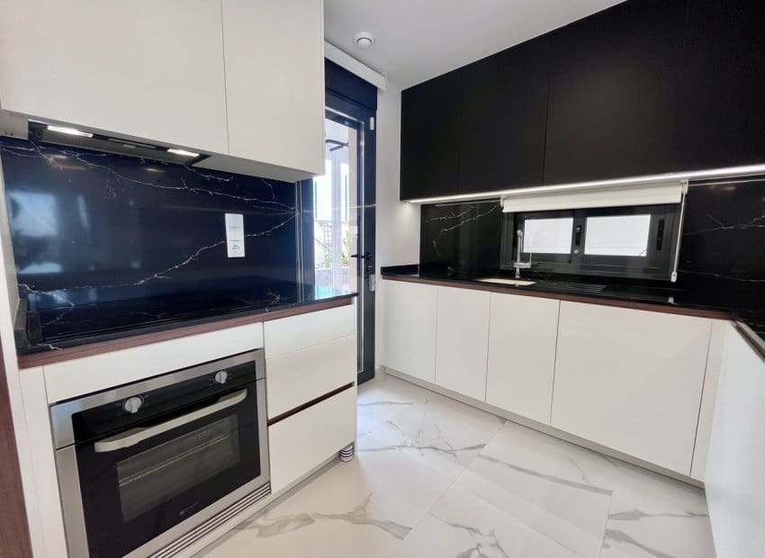 2 bedroom Apartment for sale in San Miguel de Salinas with pool - € 339,950 (Ref: 9325555)