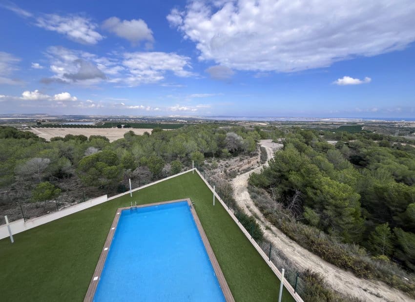 2 bedroom Apartment for sale in San Miguel de Salinas with pool - € 339,950 (Ref: 9325555)