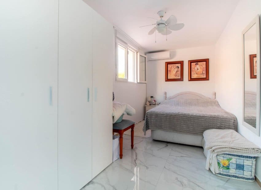 4 soverom Kjedet enebolig til salgs i Torrevieja - € 264 900 (Ref: 9325565)