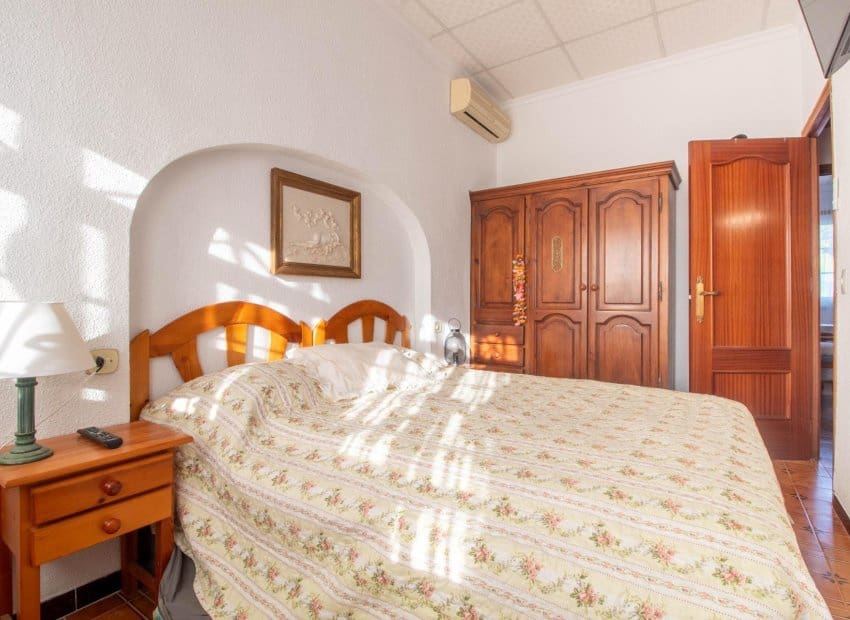 4 soverom Kjedet enebolig til salgs i Torrevieja - € 264 900 (Ref: 9325565)