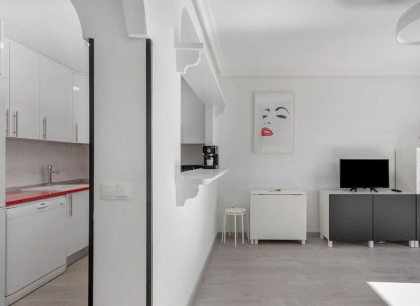 1 sypialnia Apartament przy plaży na sprzedaż w Torrevieja - 187 900 € (Ref: 9331358)