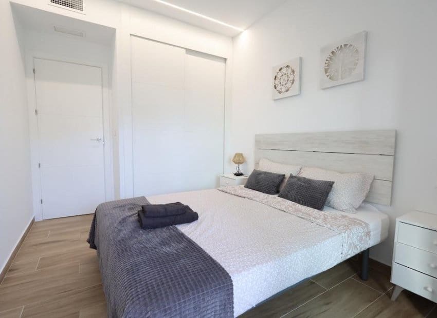 2 quarto Apartamento para venda em Orihuela Costa - 270 000 € (Ref: 9331360)