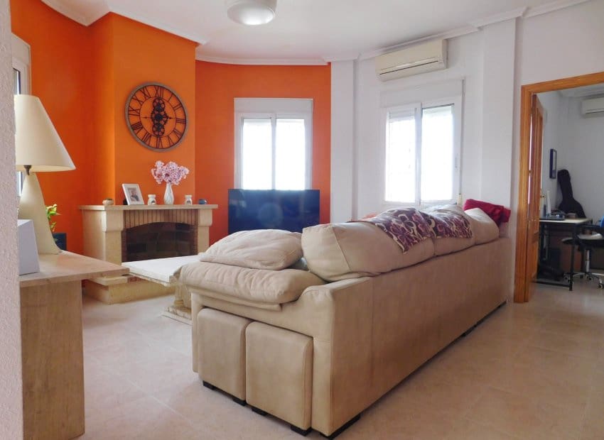 3 chambre Villa/Maison à vendre à Bigastro avec piscine - 280 000 € (Ref: 9331365)