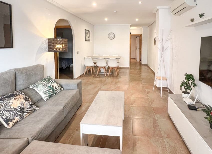 3 soveværelse Lejlighed til salg i Torrevieja - € 169.990 (Ref: 9331369)