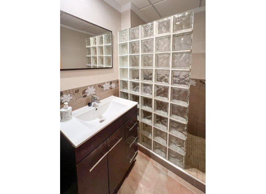 3 soveværelse Lejlighed til salg i Torrevieja - € 169.990 (Ref: 9331369)