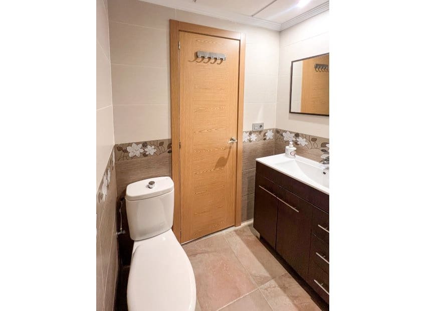 3 soveværelse Lejlighed til salg i Torrevieja - € 169.990 (Ref: 9331369)