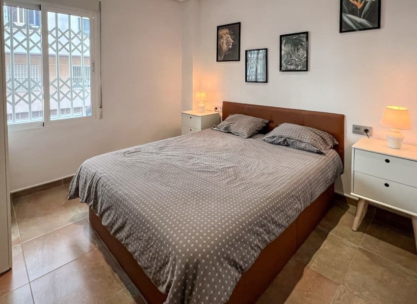 3 soveværelse Lejlighed til salg i Torrevieja - € 169.990 (Ref: 9331369)