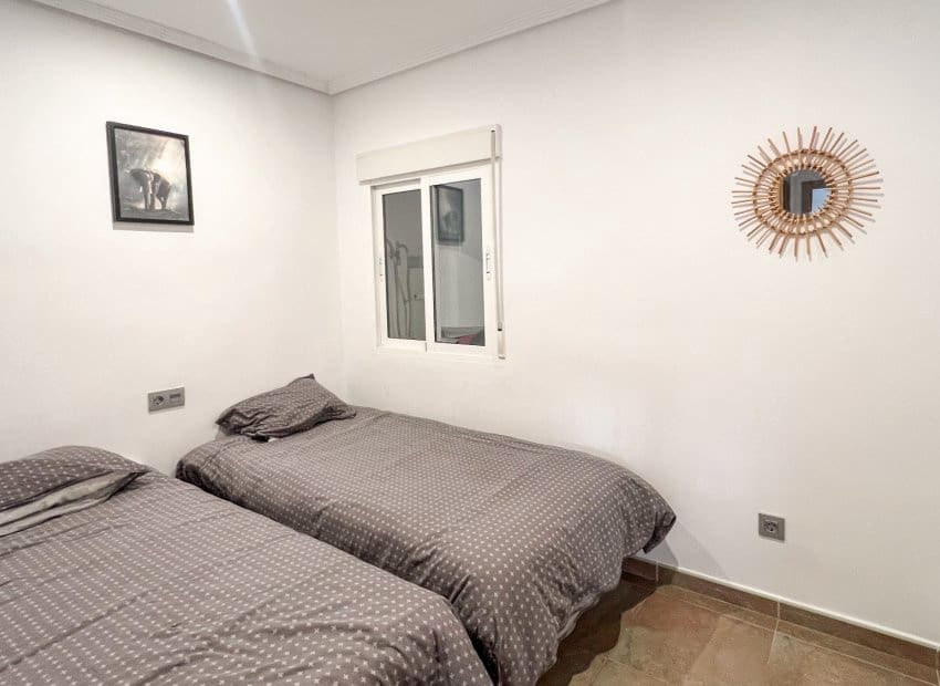 3 soveværelse Lejlighed til salg i Torrevieja - € 169.990 (Ref: 9331369)