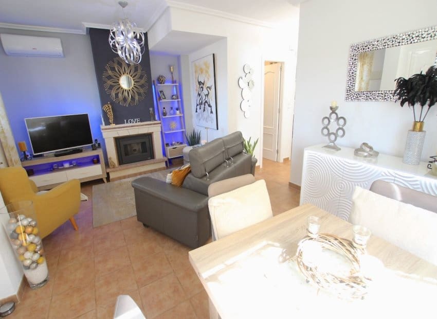 3 soveværelse Villa til salg i El Raso - € 325.000 (Ref: 9335646)