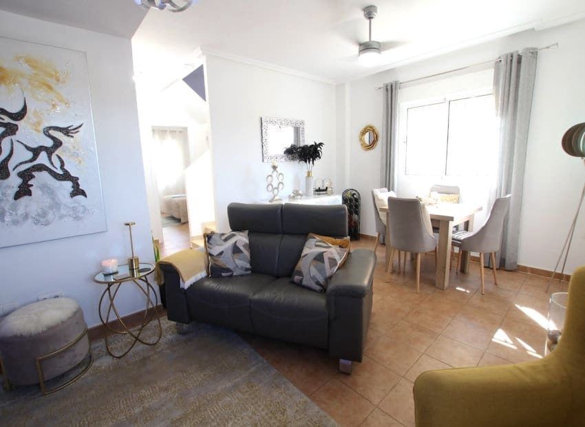 3 soveværelse Villa til salg i El Raso - € 325.000 (Ref: 9335646)