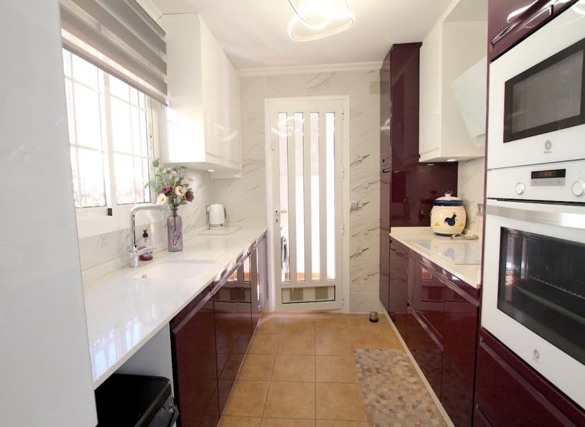 3 soveværelse Villa til salg i El Raso - € 325.000 (Ref: 9335646)