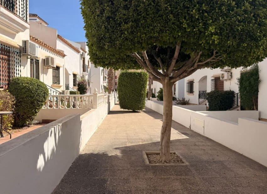 2 soveværelse Lejlighed til salg i La Florida - € 195.000 (Ref: 9340221)