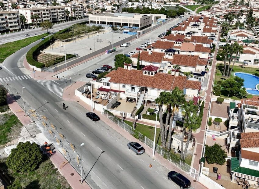 1 sypialnia Penthouse na sprzedaż w Playa Flamenca z basenem - 170 000 € (Ref: 9340226)