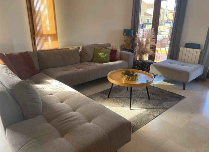 4 Zimmer Villa zu verkaufen in Algorfa mit Pool - 369.900 € (Ref: 9340228)