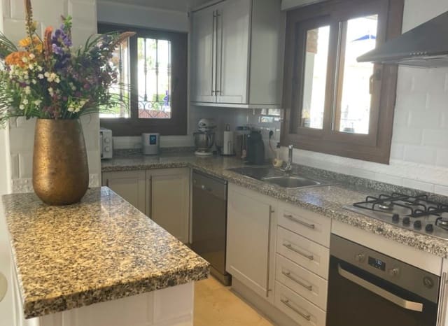 4 Zimmer Villa zu verkaufen in Algorfa mit Pool - 369.900 € (Ref: 9340228)