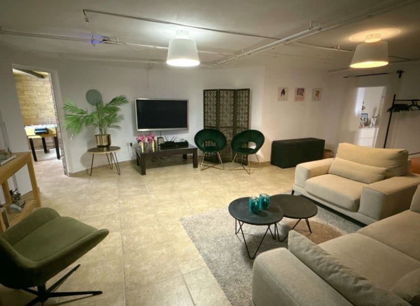 4 Zimmer Villa zu verkaufen in Algorfa mit Pool - 369.900 € (Ref: 9340228)