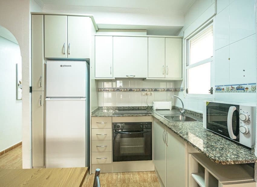 2 soverom Leilighet til salgs i Orihuela Costa med svømmebasseng - € 140 000 (Ref: 9343655)