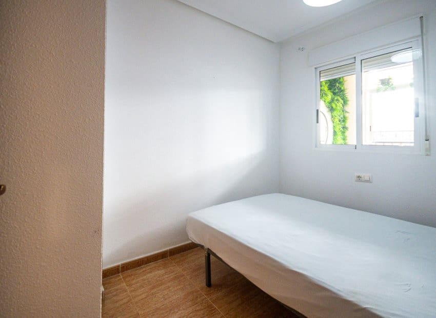 2 soverom Leilighet til salgs i Orihuela Costa med svømmebasseng - € 140 000 (Ref: 9343655)