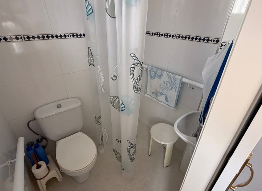 2 Zimmer Apartment zu verkaufen in San Miguel de Salinas mit Pool - 199.900 € (Ref: 9345580)