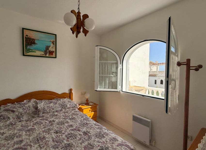 2 Zimmer Apartment zu verkaufen in San Miguel de Salinas mit Pool - 199.900 € (Ref: 9345580)