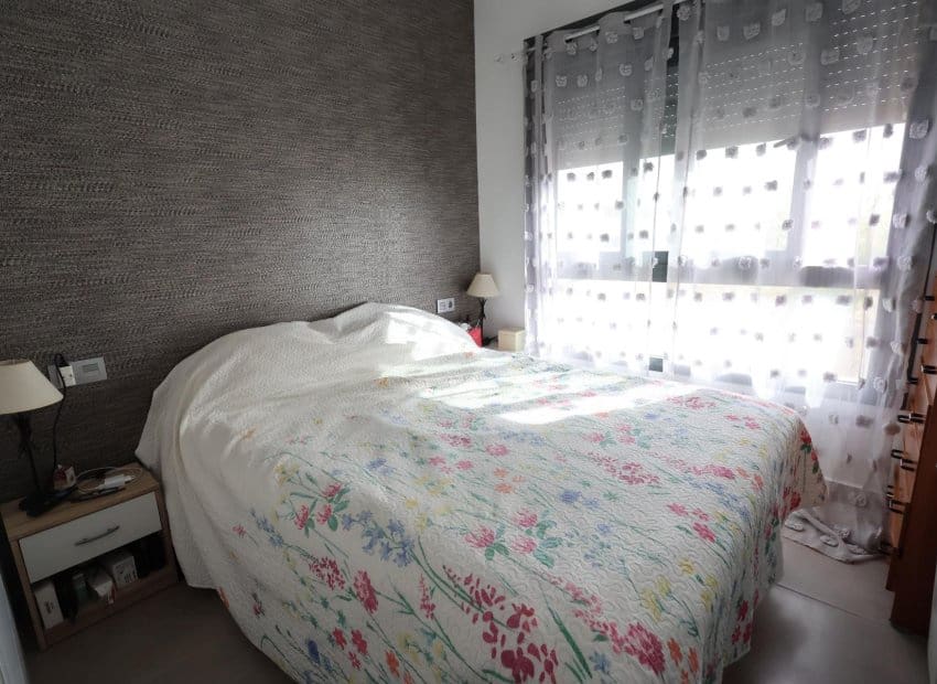 2 bedroom Bungalow for sale in Pilar de la Horadada with pool - € 225,000 (Ref: 9345584)