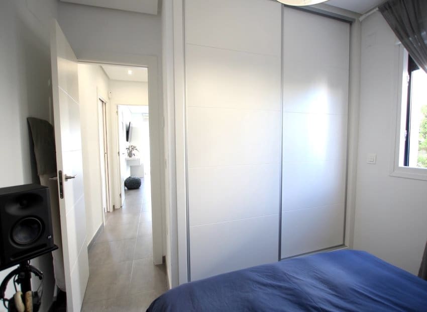 2 soveværelse Bungalow til salg i Benijofar med swimmingpool - € 424.950 (Ref: 9345585)