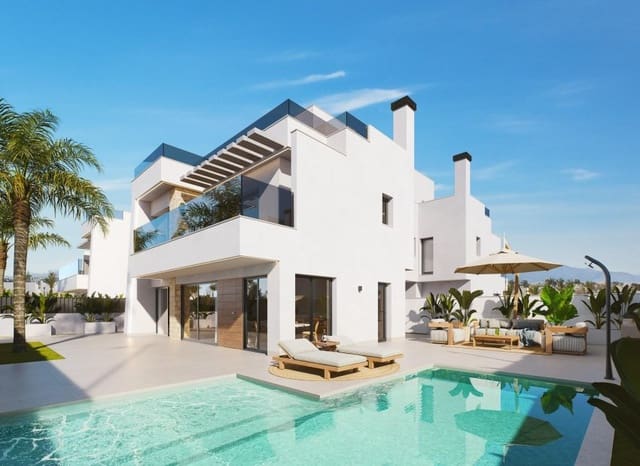 4 bedroom Semi-detached Villa for sale in Torre-Pacheco with pool - € 785,000 (Ref: 9345589)