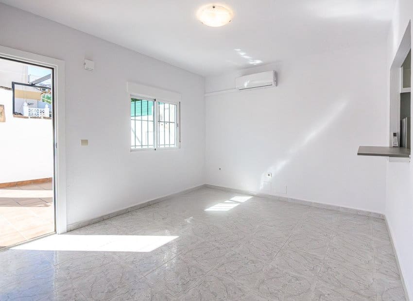 3 chambre Maison de Ville à vendre à San Miguel de Salinas - 144 900 € (Ref: 9345591)