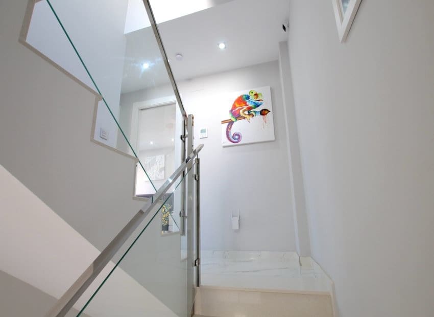 3 camera da letto Villa in vendita in Villamartin con piscina - 375.000 € (Rif: 9348487)