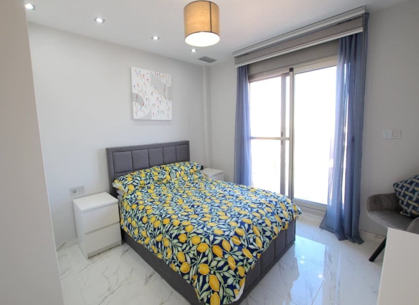 3 camera da letto Villa in vendita in Villamartin con piscina - 375.000 € (Rif: 9348487)