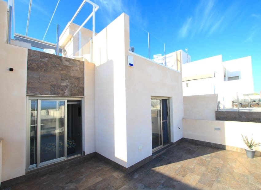 3 camera da letto Villa in vendita in Villamartin con piscina - 375.000 € (Rif: 9348487)