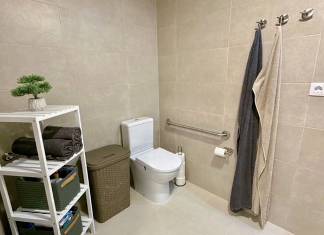 2 bedroom Beach Apartment for sale in Mil Palmeras, Pilar de la Horadada with pool - € 219,900 (Ref: 9348488)