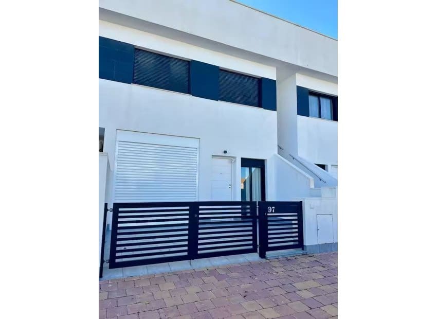 2 makuuhuone Huoneisto myytävänä paikassa San Pedro del Pinatar mukana uima-altaan - 239 950 € (Ref: 9348493)