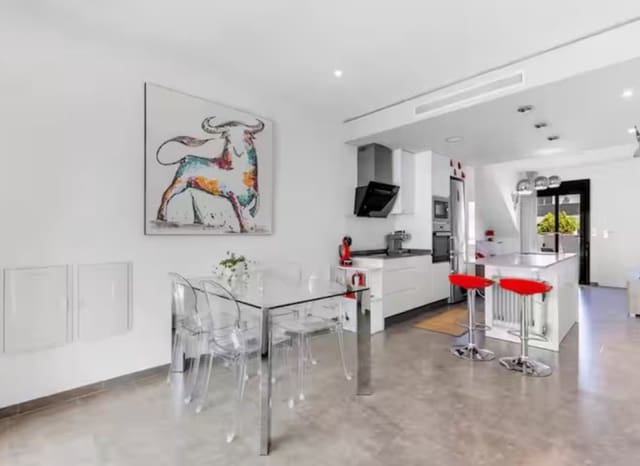 2 makuuhuone Huoneisto myytävänä paikassa San Pedro del Pinatar mukana uima-altaan - 239 950 € (Ref: 9348493)