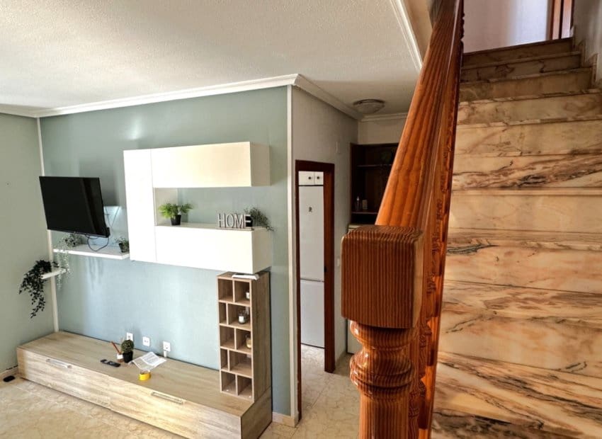 3 sovrum Semi-fristående Villa till salu i Orihuela - 239 000 € (Ref: 9357537)