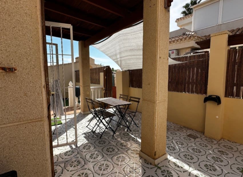 3 sovrum Semi-fristående Villa till salu i Orihuela - 239 000 € (Ref: 9357537)