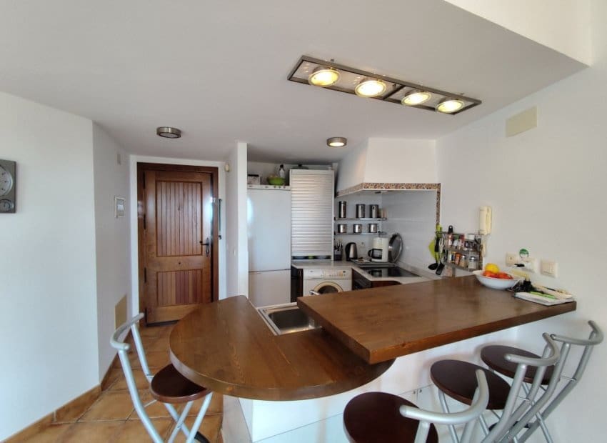 2 soveværelse Penthouse til salg i Orihuela Costa med swimmingpool - € 299.900 (Ref: 9357664)