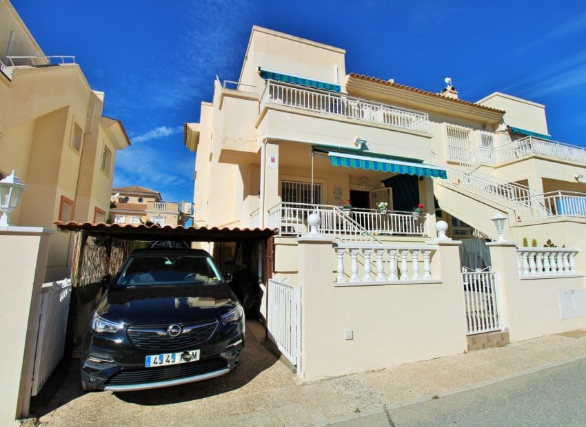 2 bedroom Apartment for sale in Playa Flamenca with pool - € 199,000 (Ref: 9357669)