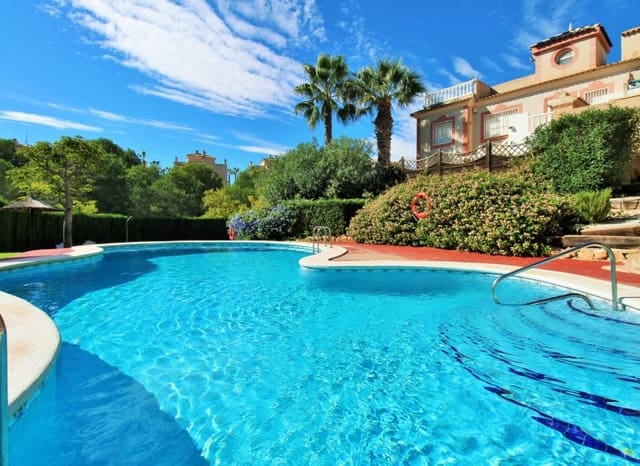 Apartamento de 2 habitaciones en Playa Flamenca, Orihuela en venta con piscina - 199.000 € (Ref: 9357669)