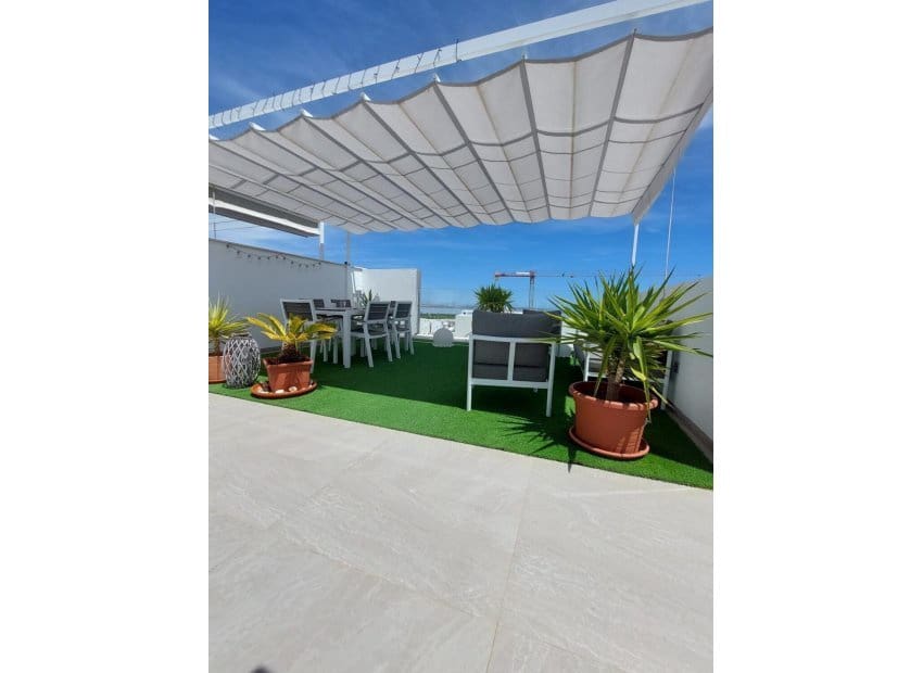 2 soveværelse Penthouse til salg i Los Balcones - € 264.900 (Ref: 9357670)