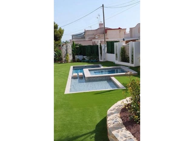 2 soveværelse Penthouse til salg i Los Balcones - € 264.900 (Ref: 9357670)