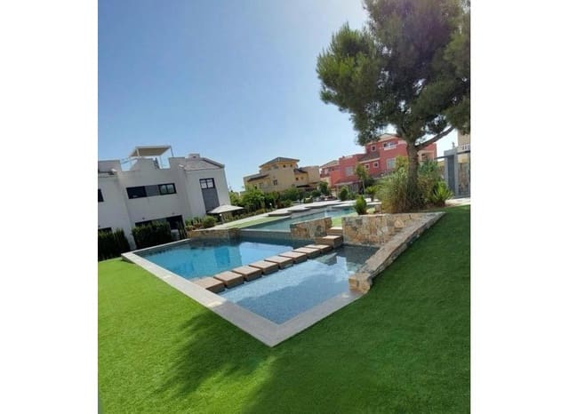 2 soveværelse Penthouse til salg i Los Balcones - € 264.900 (Ref: 9357670)