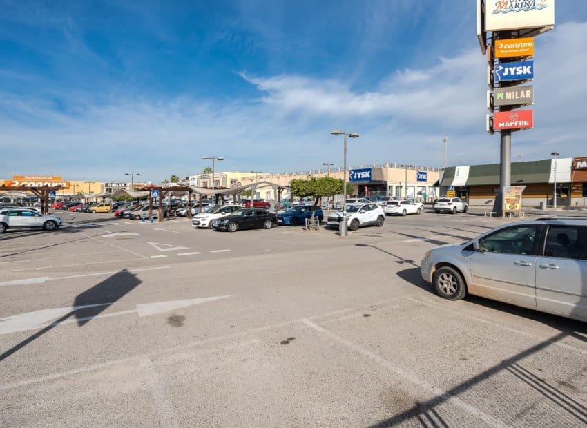 2 makuuhuone Kattohuoneisto myytävänä paikassa Orihuela Costa mukana uima-altaan - 289 000 € (Ref: 9360519)