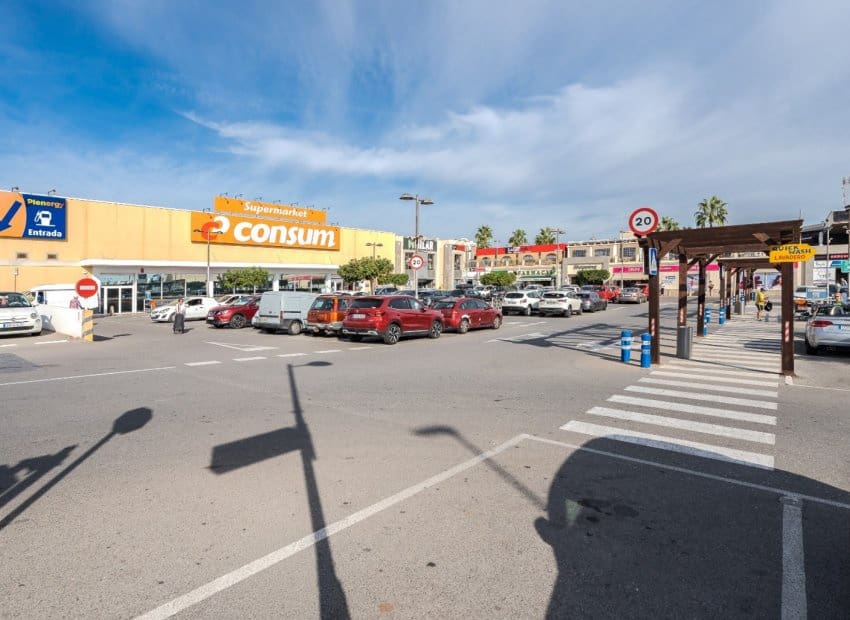 2 makuuhuone Kattohuoneisto myytävänä paikassa Orihuela Costa mukana uima-altaan - 289 000 € (Ref: 9360519)